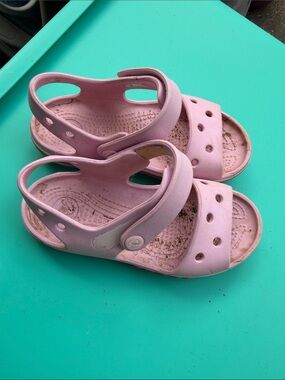 CROCS Kids Light Pink Sandal Clogs with Back Strap